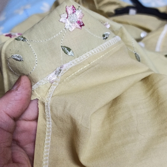 Yellow Cotton Top - Picture 7 of 7